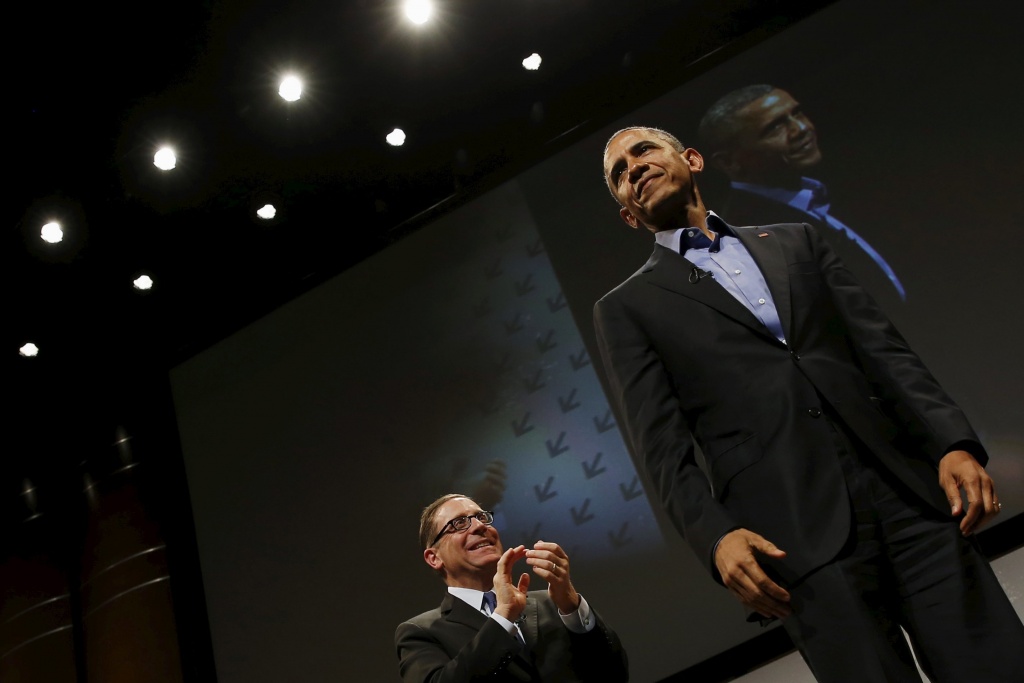 U.S. President Barack Obama concludes an onstage interview with Texas Tribune Editor Evan Smith (L) at the South by Southwest Interactive in Austin, Texas March 11, 2016. REUTERS/Jonathan Ernst